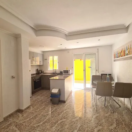 2 Bedroom In Closed Urbanisation Vakantiehuis